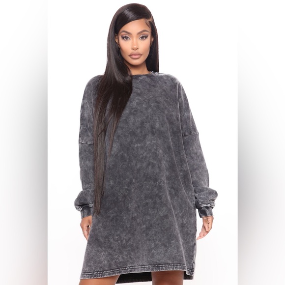 Fashion Nova Casual Friday Sweatshirt Mini Dress in gray black acid wash - Picture 2 of 7